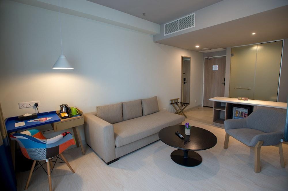 Ibis Styles Kuala Lumpur Sri Damansara Hotell Petaling Jaya Eksteriør bilde