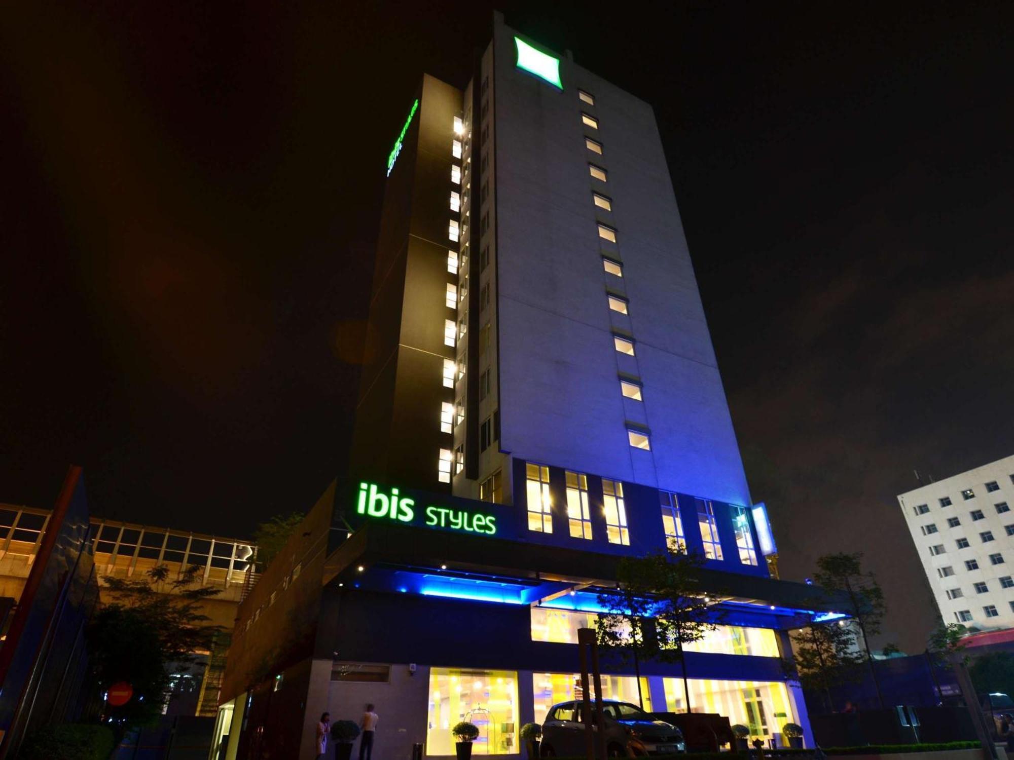 Ibis Styles Kuala Lumpur Sri Damansara Hotell Petaling Jaya Eksteriør bilde