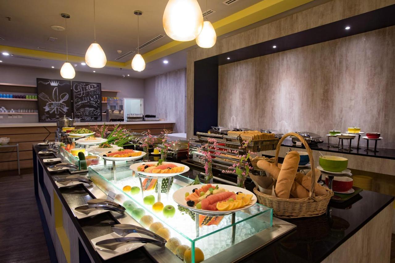 Ibis Styles Kuala Lumpur Sri Damansara Hotell Petaling Jaya Eksteriør bilde