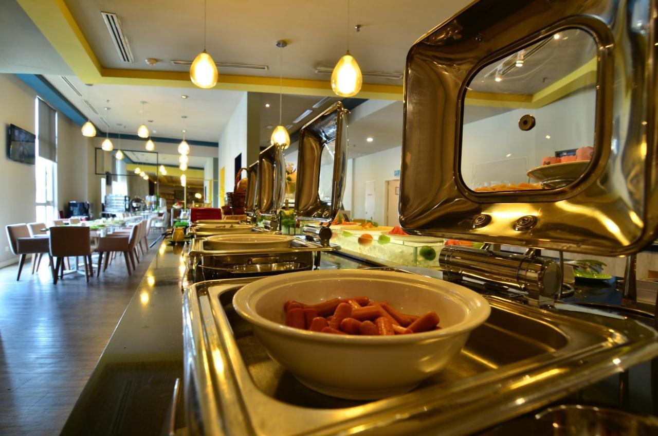 Ibis Styles Kuala Lumpur Sri Damansara Hotell Petaling Jaya Eksteriør bilde