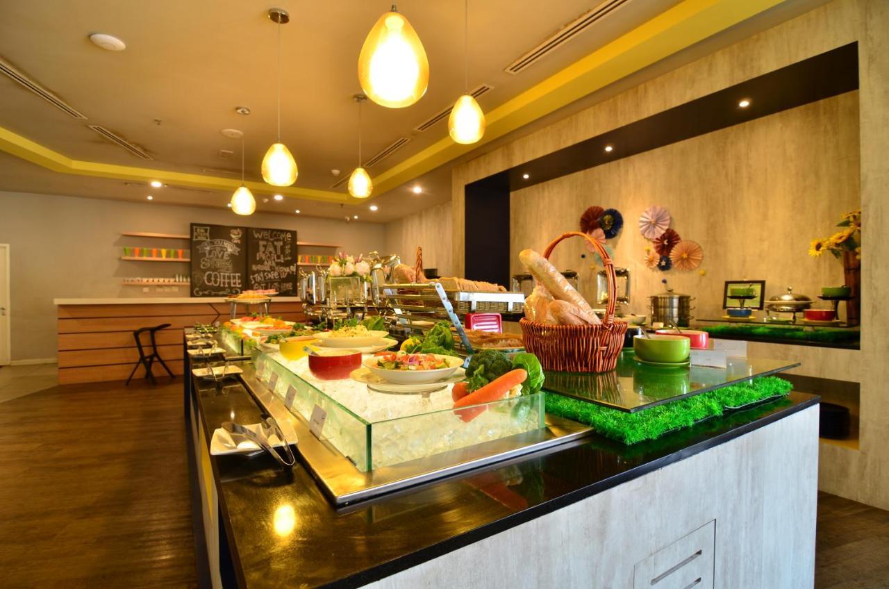 Ibis Styles Kuala Lumpur Sri Damansara Hotell Petaling Jaya Eksteriør bilde